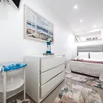 Dina House * 나자레