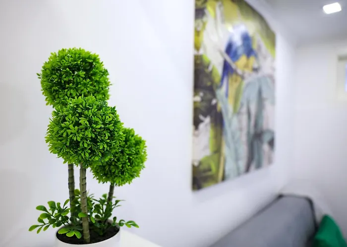 Dina House Apartman